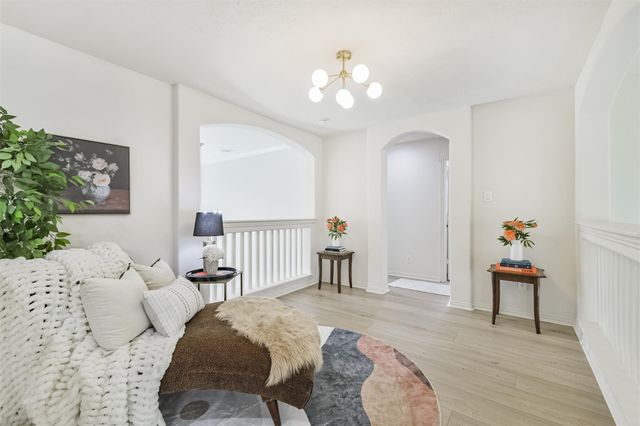 38 Hallmark Drive, Conroe, TX 77304