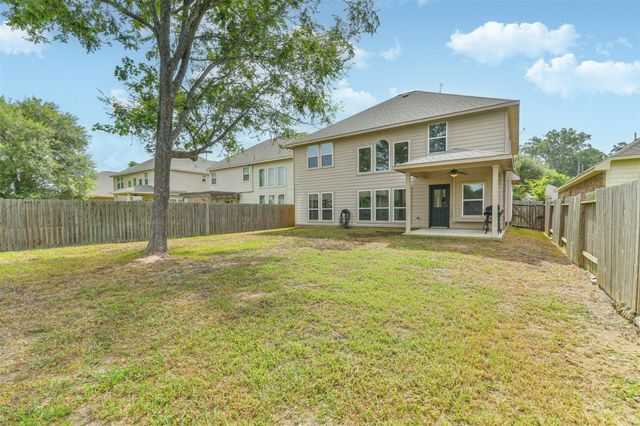 38 Hallmark Drive, Conroe, TX 77304