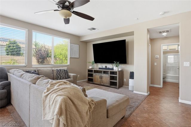 2607 Fading Night Court, Las Vegas, NV 89142