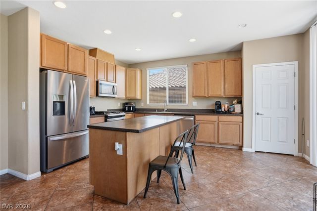 2607 Fading Night Court, Las Vegas, NV 89142