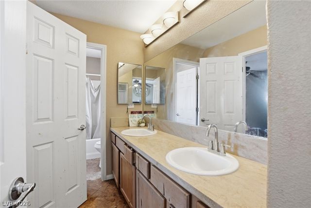 2607 Fading Night Court, Las Vegas, NV 89142