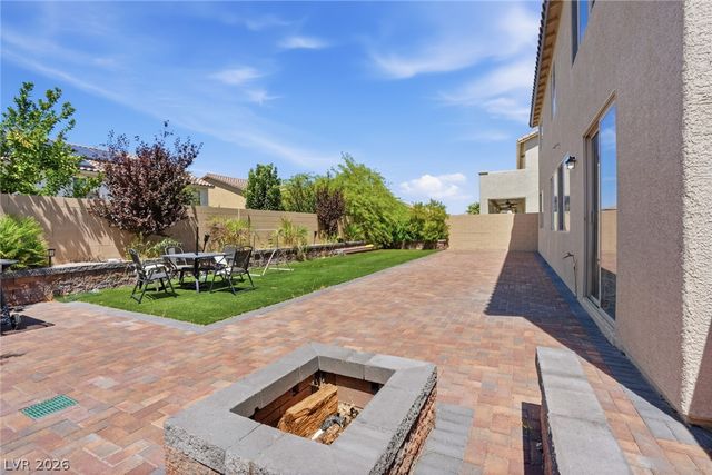 2607 Fading Night Court, Las Vegas, NV 89142