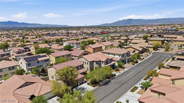 2607 Fading Night Court, Las Vegas, NV 89142