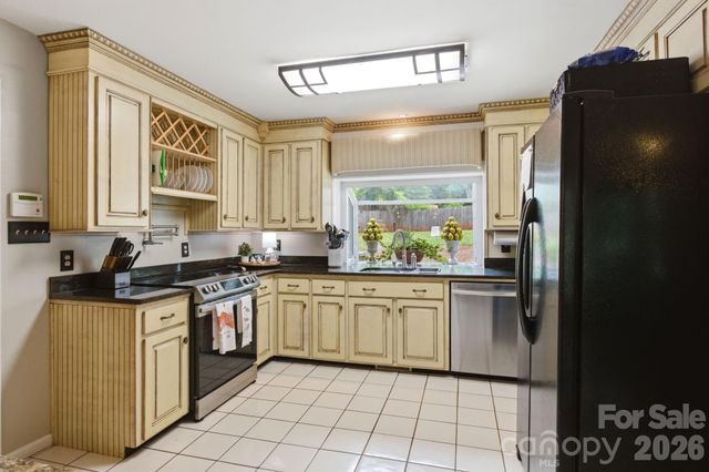 1496 Hardwood Circle, Newton, NC 28658