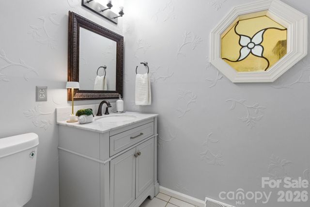 1496 Hardwood Circle, Newton, NC 28658