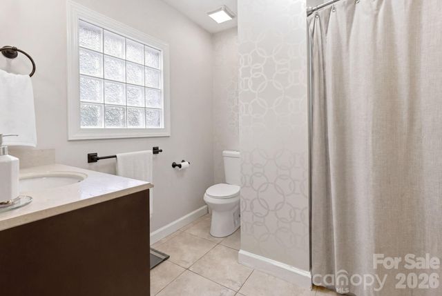 1496 Hardwood Circle, Newton, NC 28658