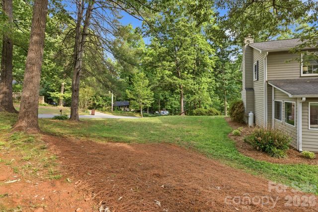 1496 Hardwood Circle, Newton, NC 28658
