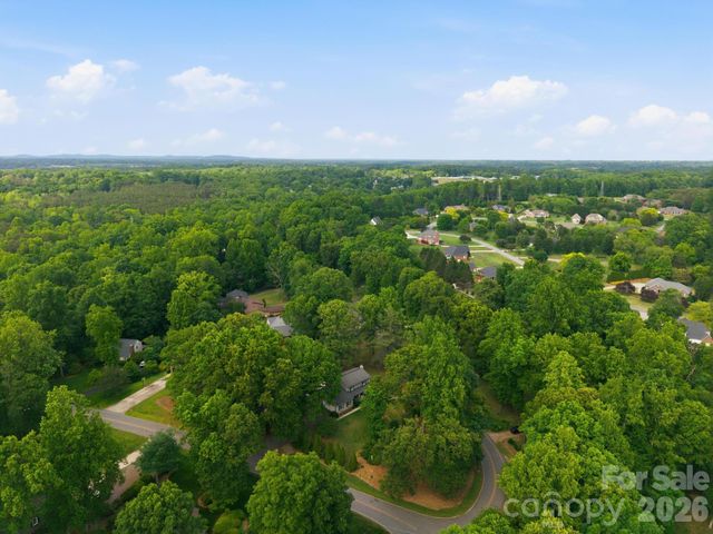 1496 Hardwood Circle, Newton, NC 28658