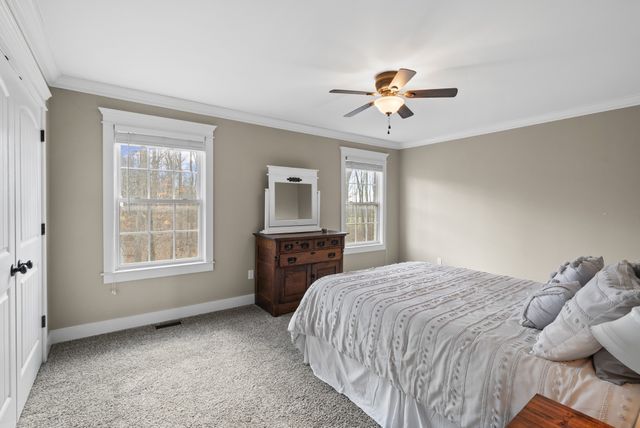 7027 Cowan Rd, Springfield, TN 37172