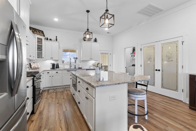 7027 Cowan Rd, Springfield, TN 37172