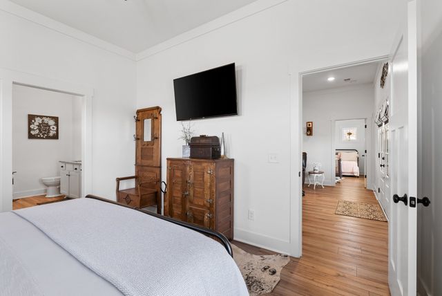 7027 Cowan Rd, Springfield, TN 37172