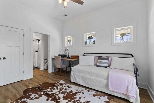 7027 Cowan Rd, Springfield, TN 37172