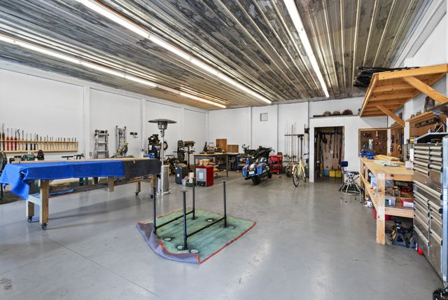 7027 Cowan Rd, Springfield, TN 37172