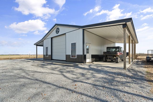 7027 Cowan Rd, Springfield, TN 37172