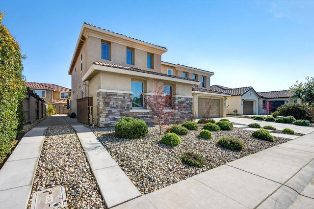 7564 Astaire Way, Roseville, CA 95747