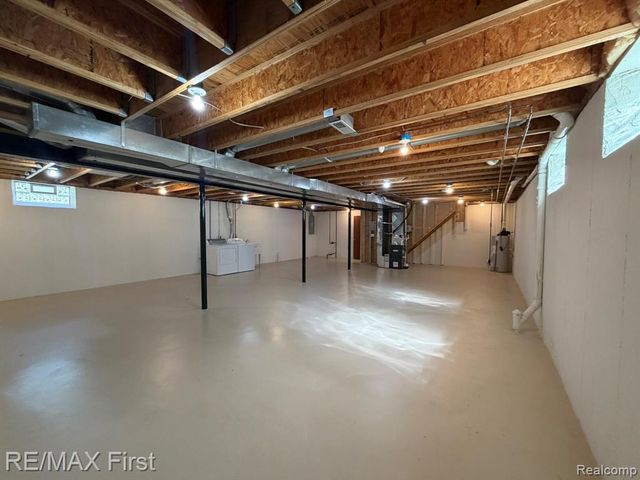 3055 W Auburn Road, Rochester Hills, MI 48309