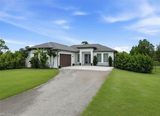 3931 64th AVE NE, Naples, FL 34120