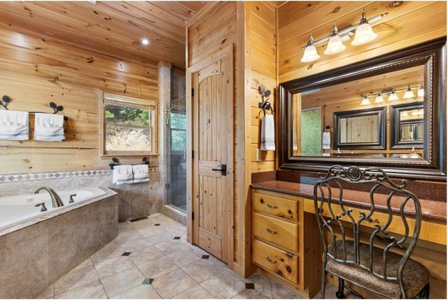 279 Rising Star Lane, Mineral Bluff, GA 30559
