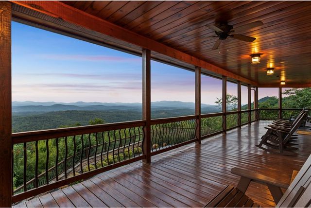 279 Rising Star Lane, Mineral Bluff, GA 30559