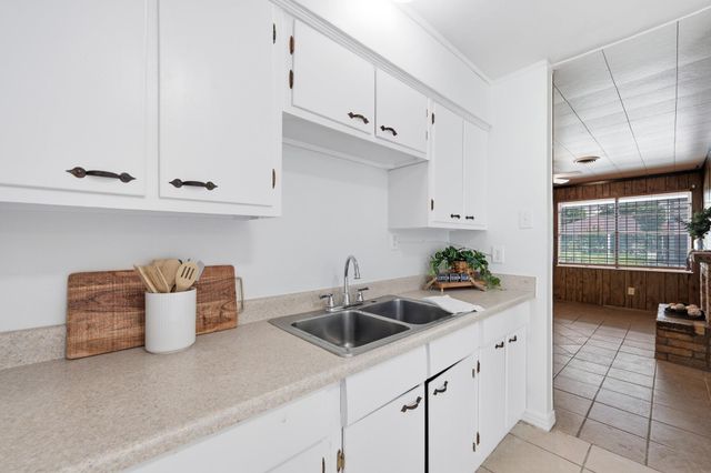 4018 Darlinghurst Drive, Houston, TX 77045