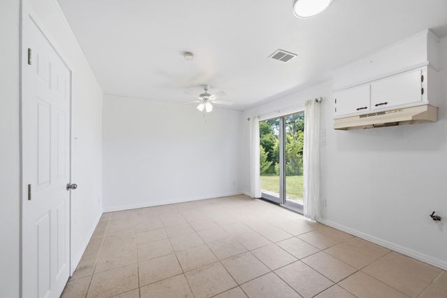 4018 Darlinghurst Drive, Houston, TX 77045