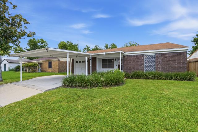 4018 Darlinghurst Drive, Houston, TX 77045