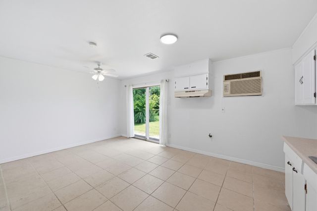 4018 Darlinghurst Drive, Houston, TX 77045