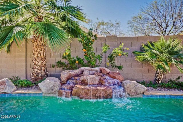432 N VELERO Street, Chandler, AZ 85225