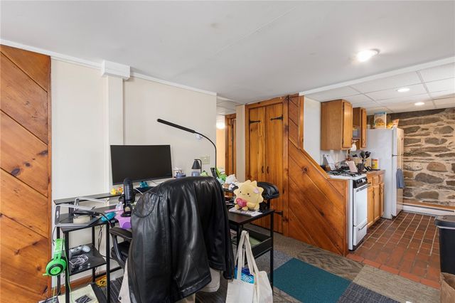 86 Transit Street, Providence, RI 02906