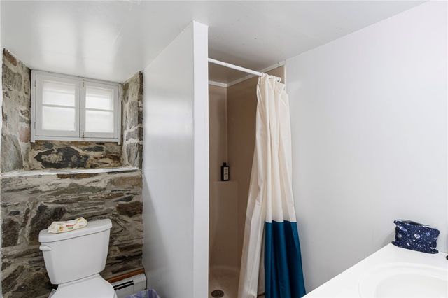 86 Transit Street, Providence, RI 02906