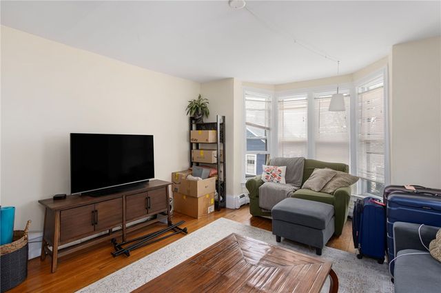 86 Transit Street, Providence, RI 02906