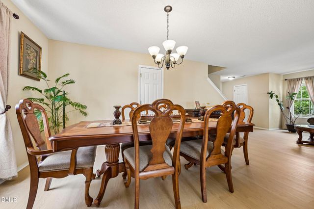 2916 Skybrook Lane, Durham, NC 27703