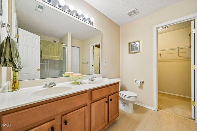 2916 Skybrook Lane, Durham, NC 27703