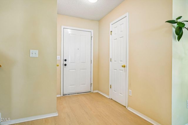 2916 Skybrook Lane, Durham, NC 27703