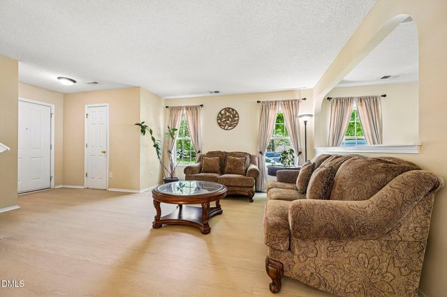 2916 Skybrook Lane, Durham, NC 27703
