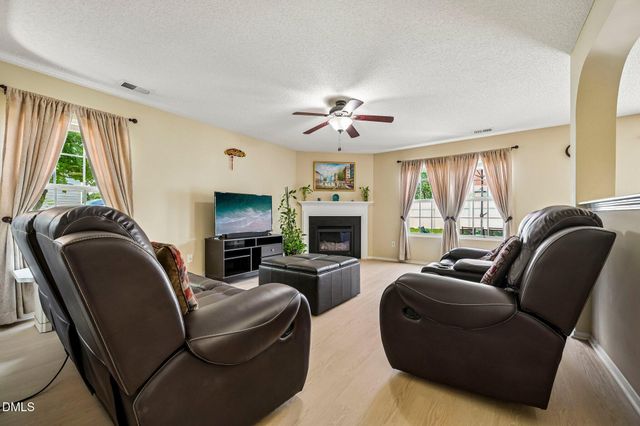 2916 Skybrook Lane, Durham, NC 27703