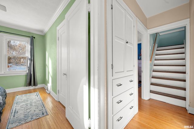 3207 N PARISH Avenue, Peoria, IL 61604