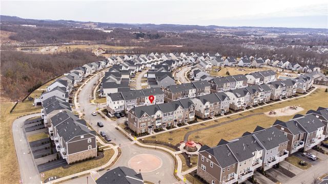 703 Truth Ln, Cranberry Twp, PA 16066