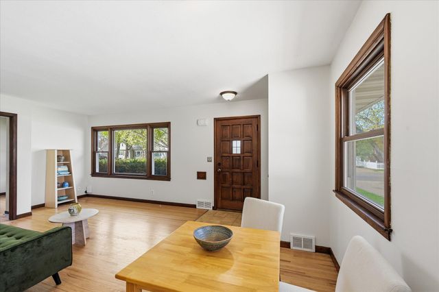 3511 Yukon Avenue S, Saint Louis Park, MN 55426