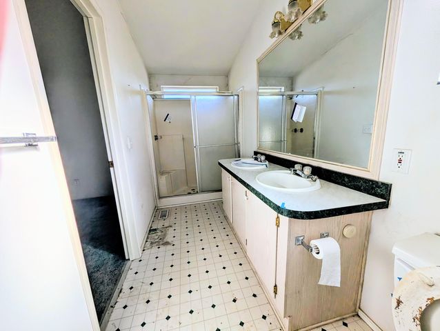 4826 Douglas Avenue, Klamath Falls, OR 97601