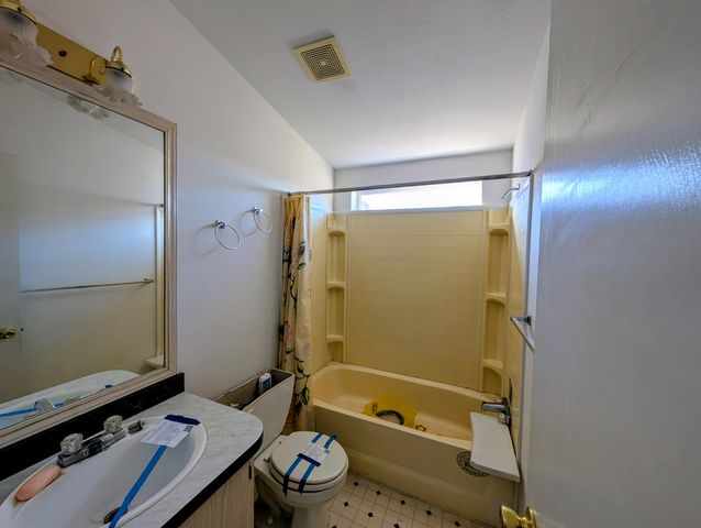 4826 Douglas Avenue, Klamath Falls, OR 97601