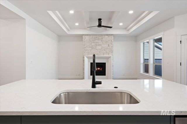 6606 N Good Dr, Eagle, ID 83629