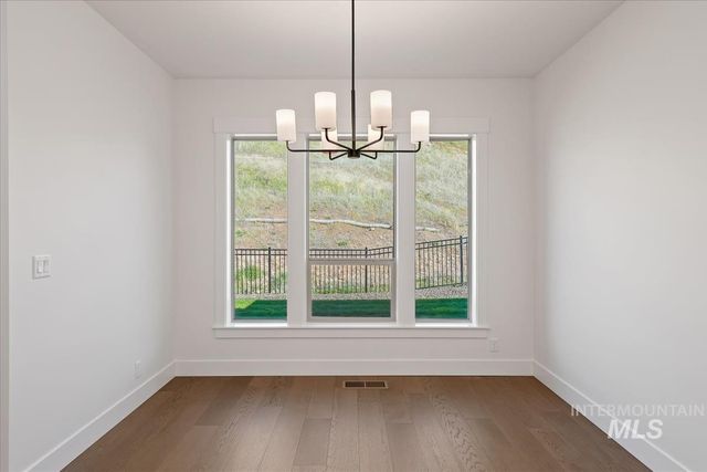 6606 N Good Dr, Eagle, ID 83629