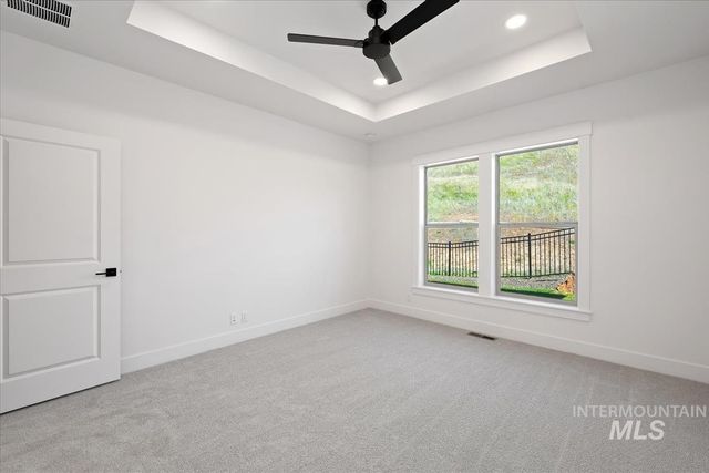 6606 N Good Dr, Eagle, ID 83629