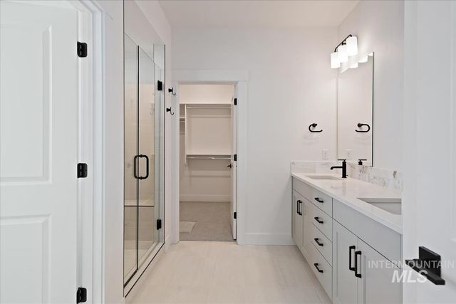 6606 N Good Dr, Eagle, ID 83629