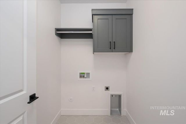 6606 N Good Dr, Eagle, ID 83629