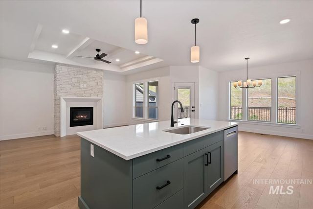 6606 N Good Dr, Eagle, ID 83629