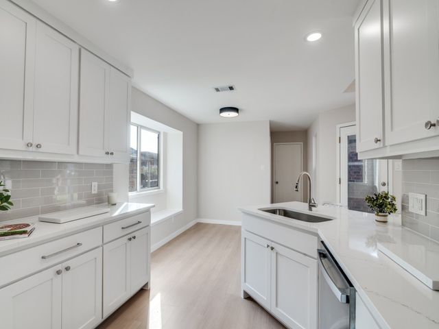 3506 Lily Lane, Rowlett, TX 75089