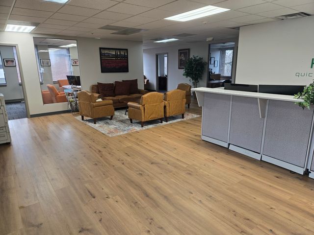 261 E Lake Street, Bloomingdale, IL 60108