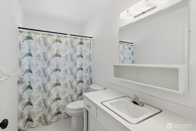 1542 Roland Avenue, Port Orchard, WA 98366